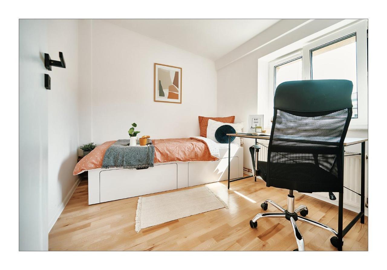 Sunny Apartment At The Heart Of Old Town Cracóvia Exterior foto